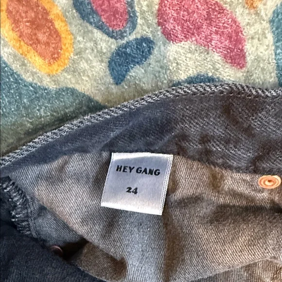 Hey Gang Loose Crop, Black, 24